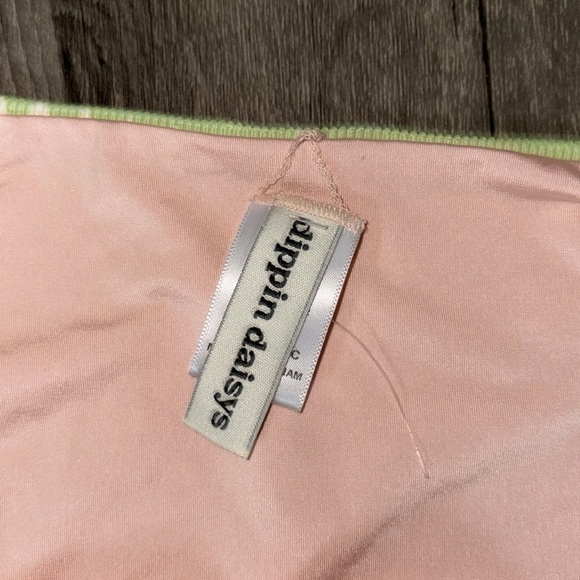 Dippin Daisy’s two piece bikini - NWT size medium - Picture 5 of 8